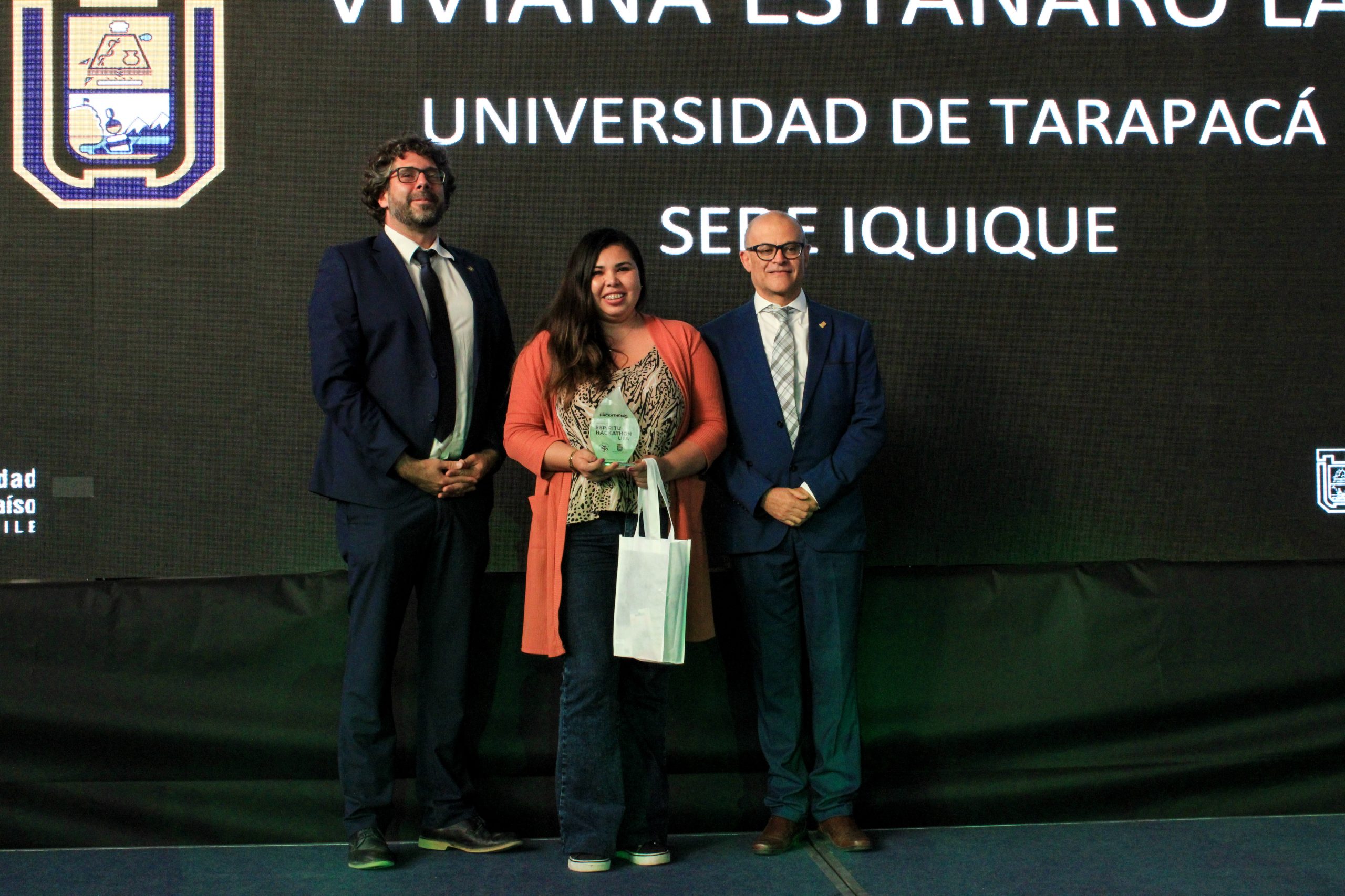 Premio al Espíritu Hackathon UTA