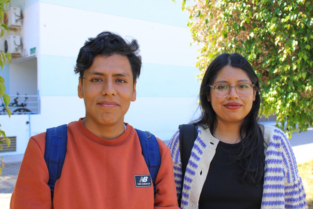 Estudiantes de ICCI UTarapacá implementan plataforma de compras en la Facultad de Odontología UChile