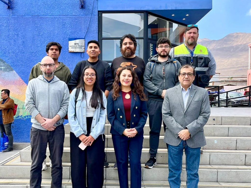 Académicos, profesores y estudiantes de la Sede Iquique de la Facultad de Ingeniería UTA participaron en talleres sobre cambio climático